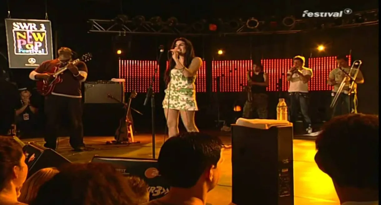 Amy Winehouse - Live At New Pop Festival