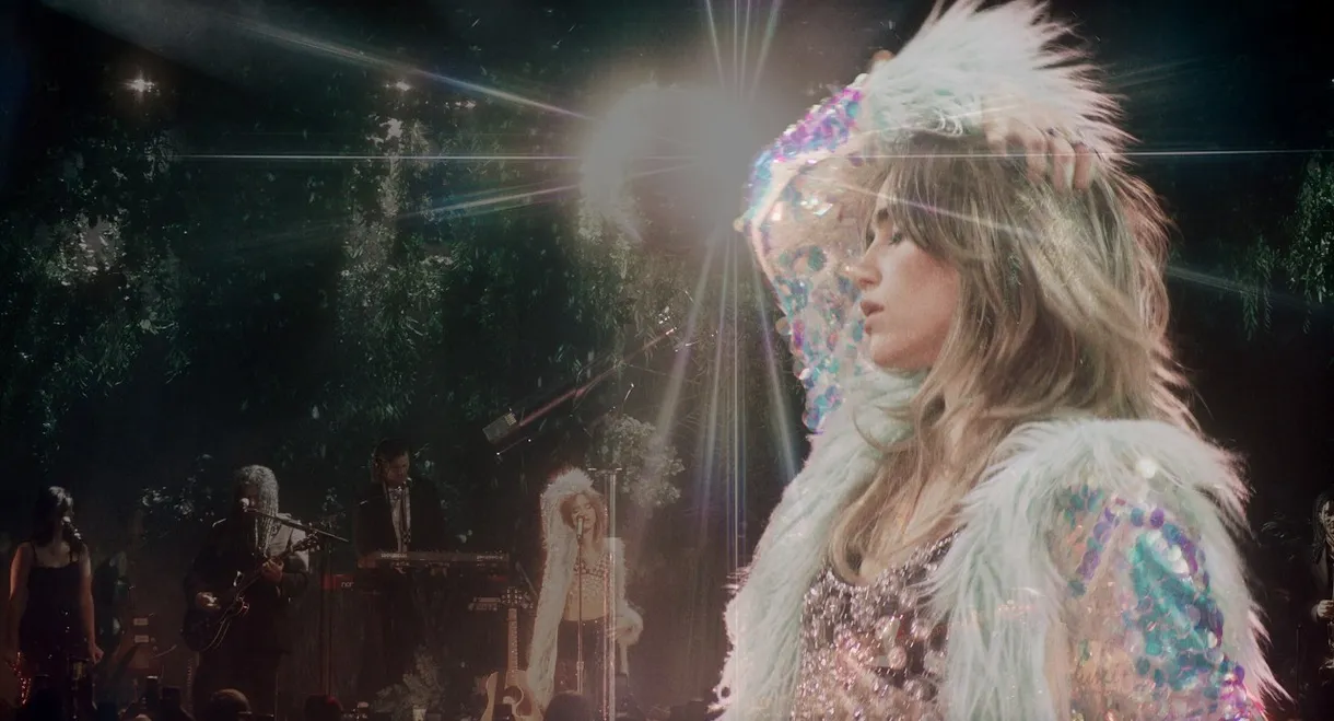 Suki Waterhouse Presents The Sparklemuffin Tour (Live From Brooklyn Paramount)