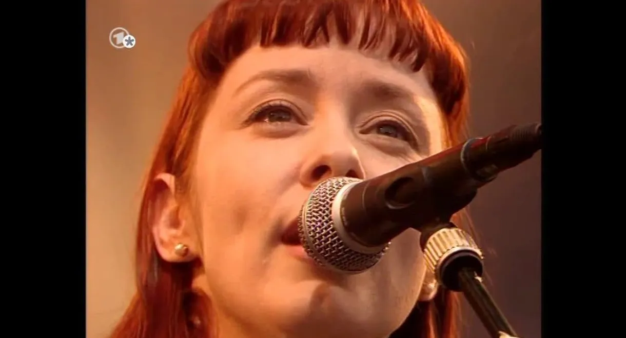 Suzanne Vega Live in St Wendel 1989.