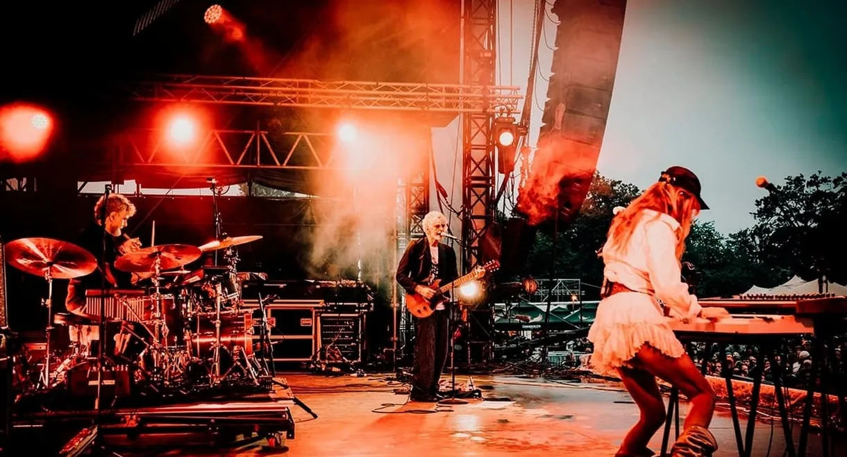 Blonde Redhead - La Route du Rock 2024