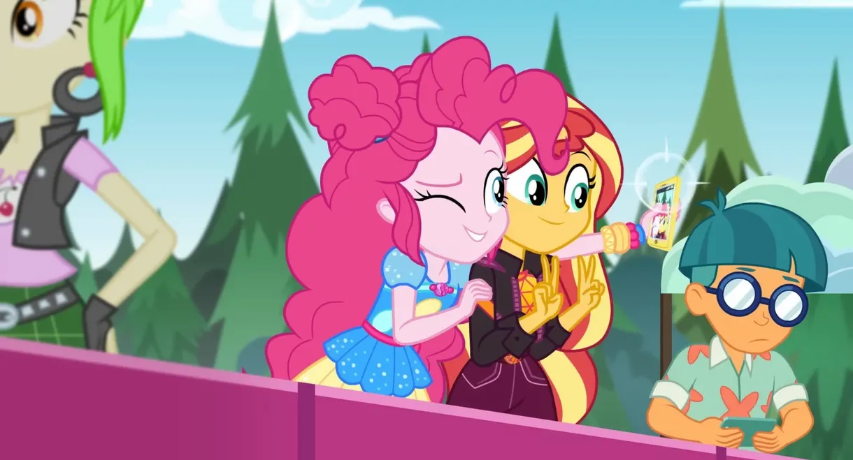 My Little Pony: Equestria Girls - Sunset's Backstage Pass