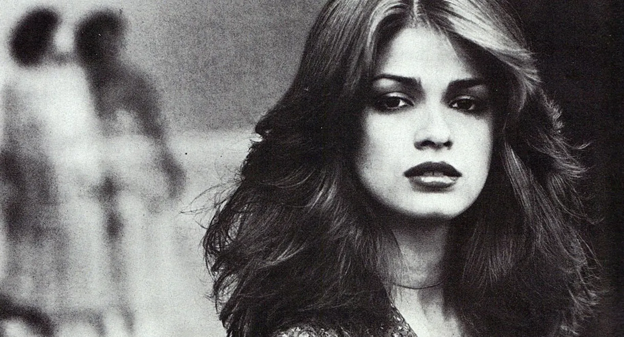 The Self-Destruction of Gia