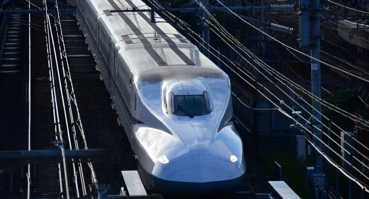 Hakata Station in Japan - Highspeed, Luxus, Hoeflichkeit