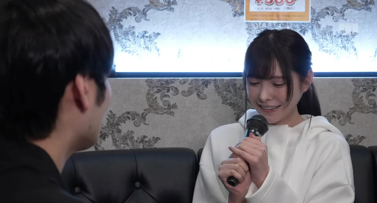 Watching my precious girlfriend forced by DQN classmates using aphrodisiacs fall into degradation, I get an erection. Arata Arina