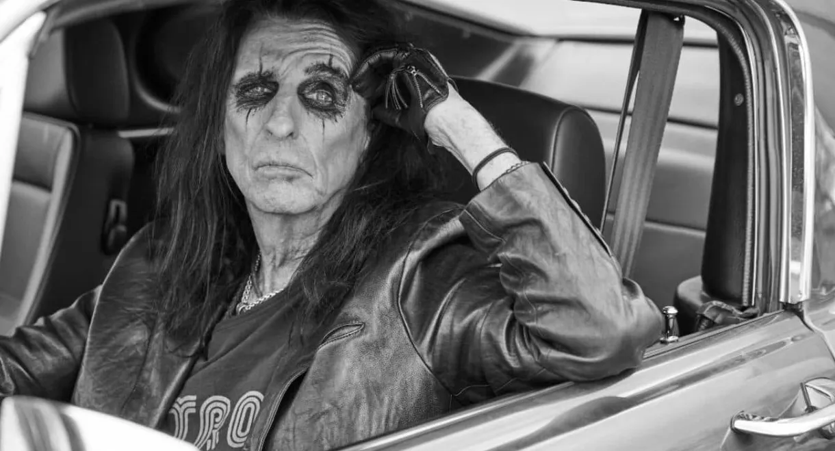 Alice Cooper: A Paranormal Evening at the Olympia Paris