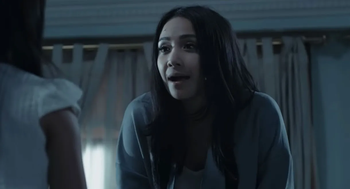 The Secret: Suster Ngesot Urban Legend