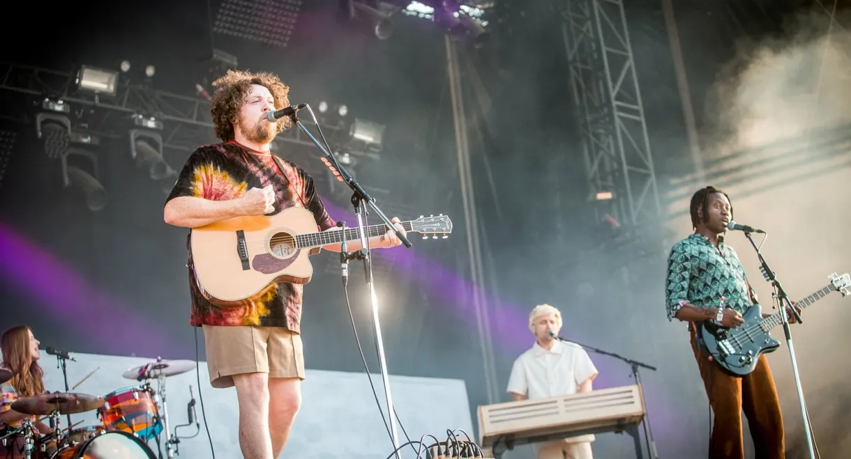 Metronomy en concert aux Vieilles Charrues