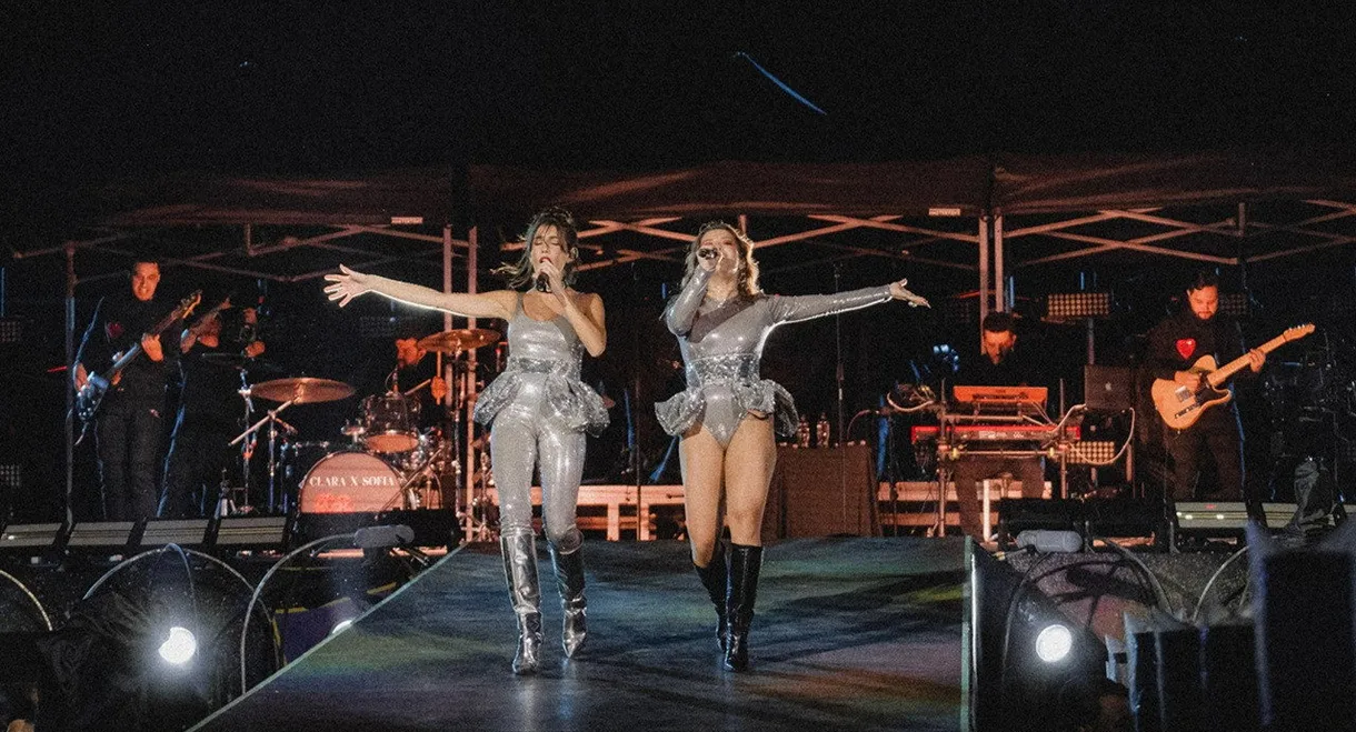 DOC Clara x Sofia - Tour Coldplay