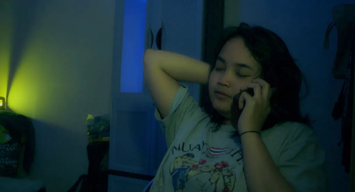 22:00