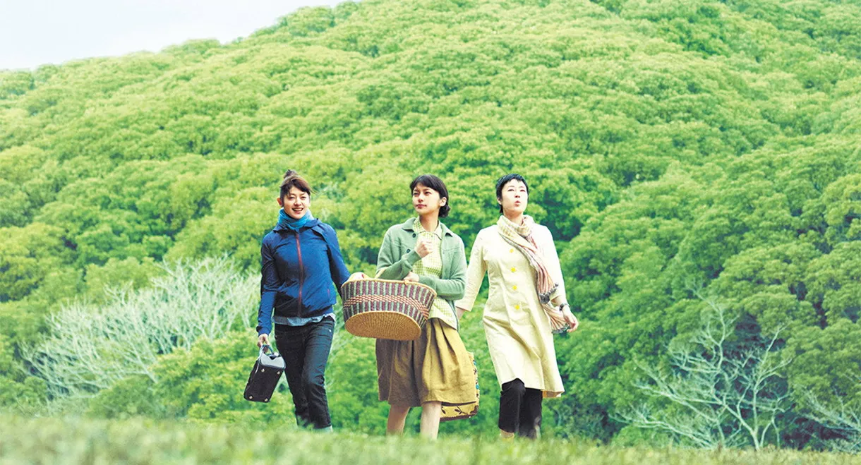 Sue, Mai & Sawa: Righting the Girl Ship