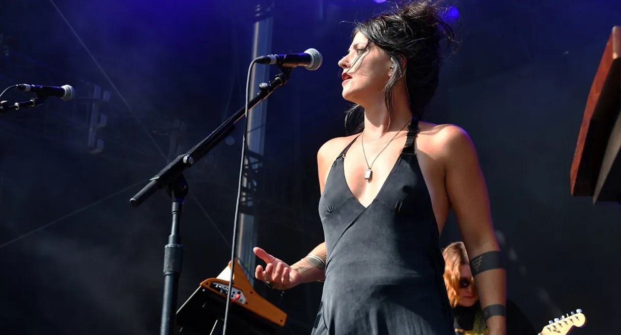 Sharon Van Etten & The Attachment Theory - Rock en Seine 2025