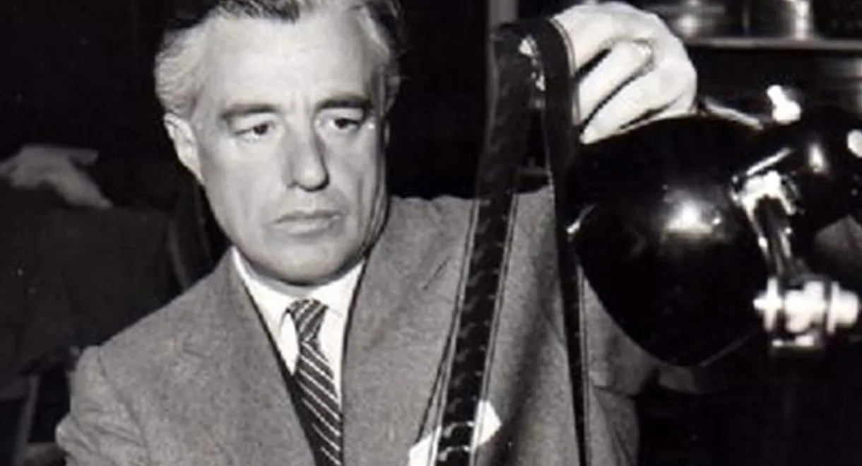 Vittorio De Sica: Staging Life