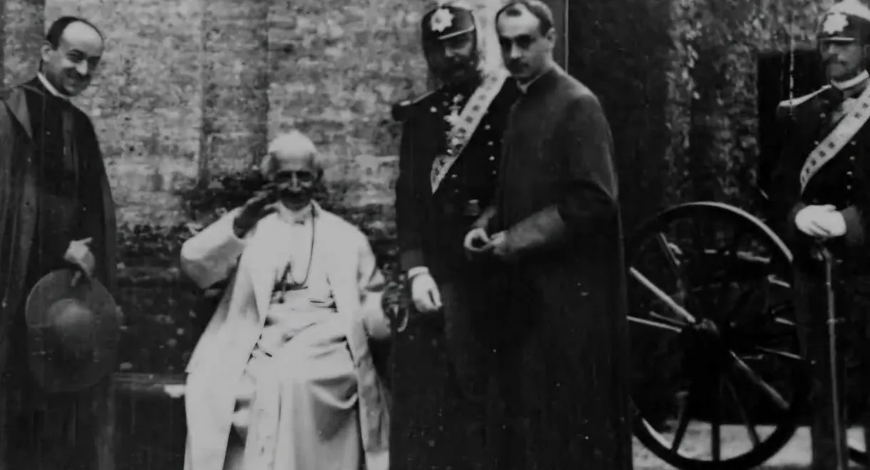 Pope Leo XIII Leaving Carriage and Being Ushered Into Garden, No. 104