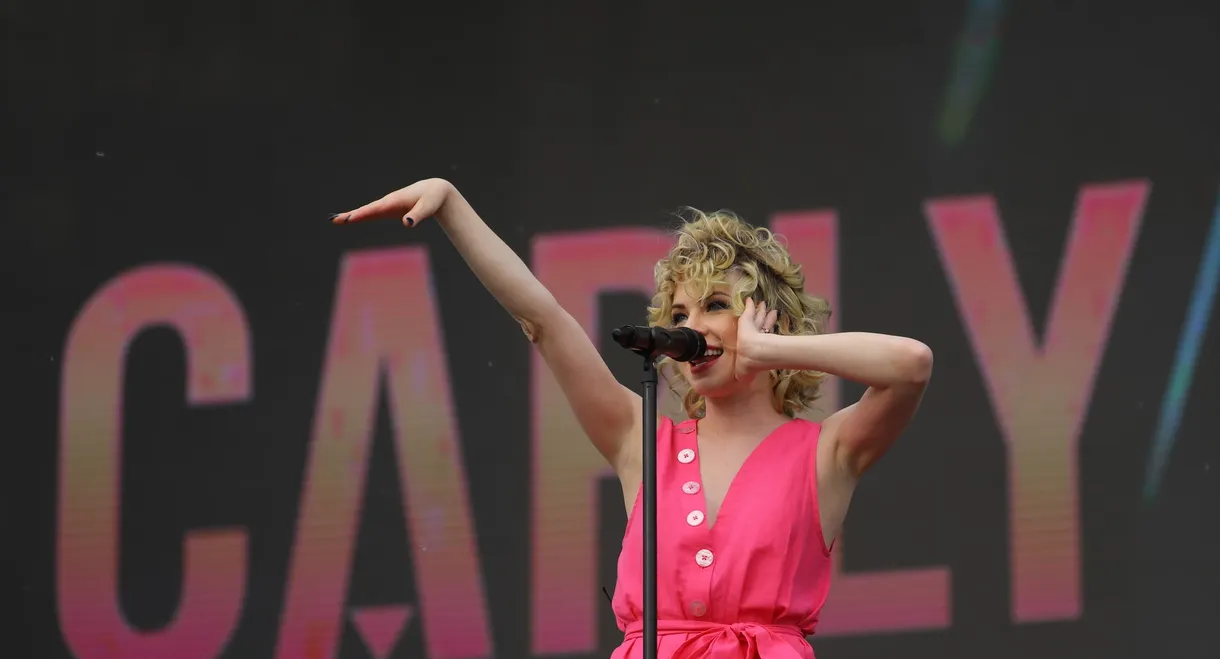 Carly Rae Jepsen: Grammy Festival 2018