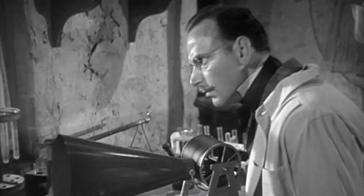 The Voice That Thrilled the World