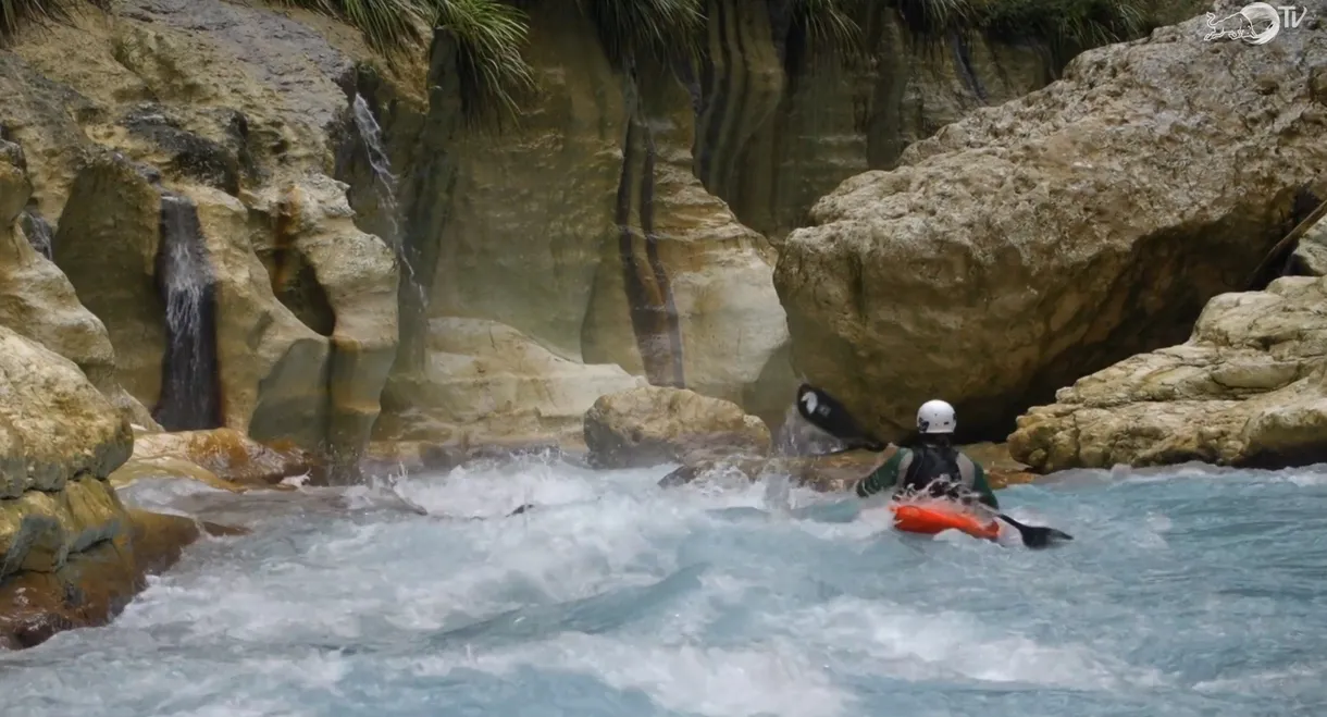 Locked In: First Descent of the Beriman Gorge