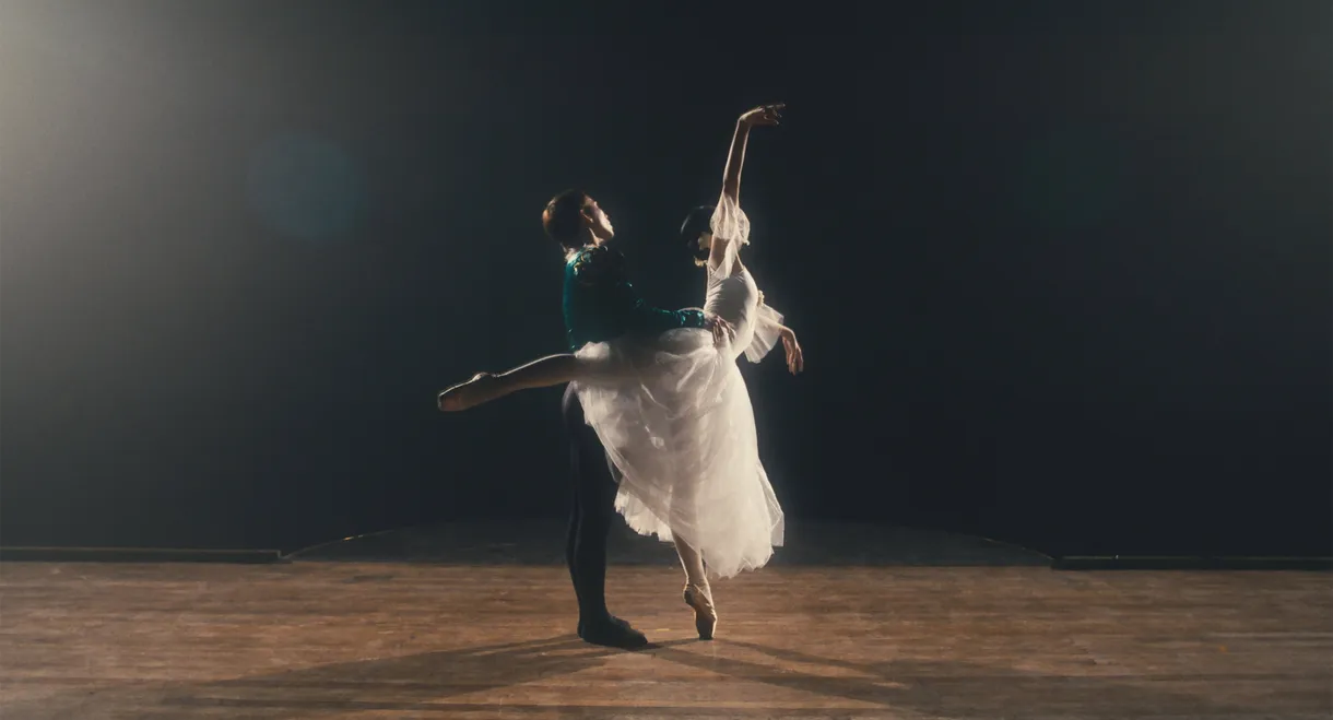 Dan, En Pointe