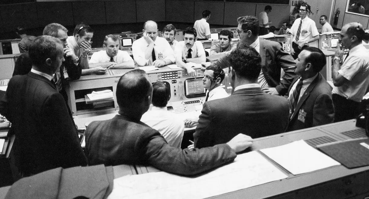 13 Factors That Saved Apollo 13