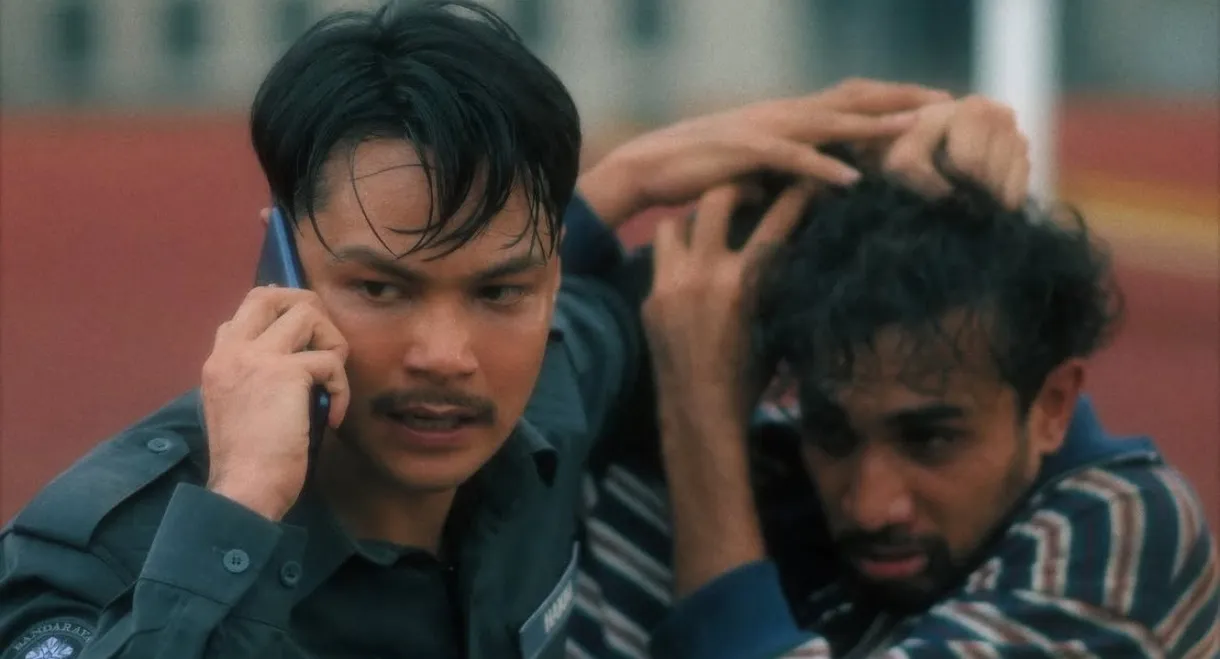 Hak: Tuntut atau Tunduk