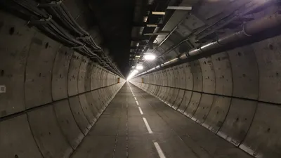 Building the Channel Tunnel