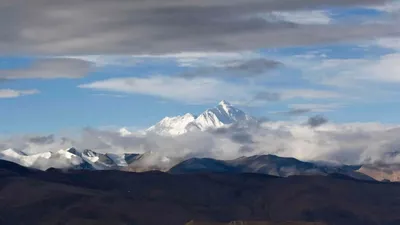 Into Thin Air: Death on Everest