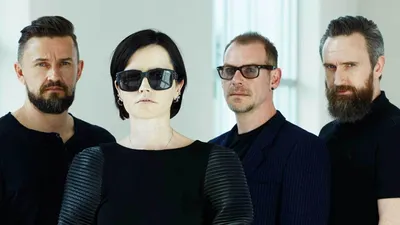 The Cranberries - Stars: The Best Videos 1992-2002