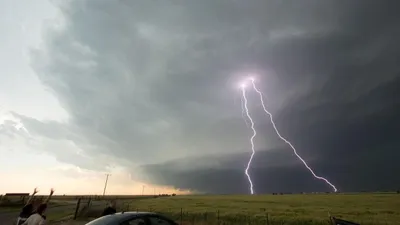 National Geographic: Inside the Mega Twister