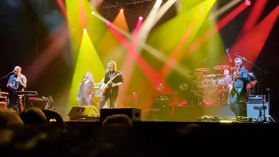 Steve Hackett – Foxtrot at Fifty + Hackett Highlights: Live in Brighton