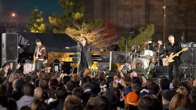 U2 - Live Under the Brooklyn Bridge