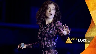 Lorde - Glastonbury 2017