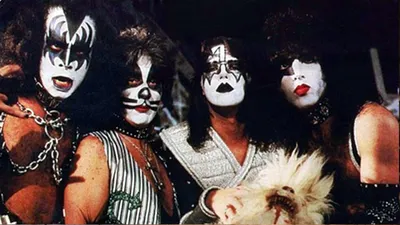 KISS Meets the Phantom of the Park