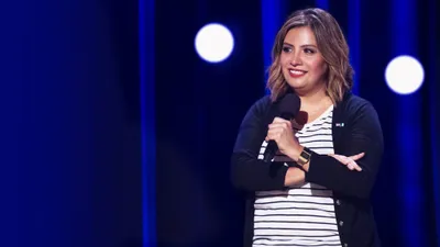 Cristela Alonzo: Lower Classy