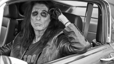 Alice Cooper: A Paranormal Evening at the Olympia Paris