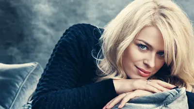 The Conversation with Amanda de Cadenet