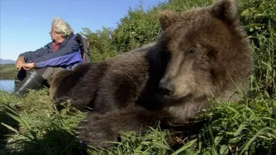 Edge of Eden: Living with Grizzlies