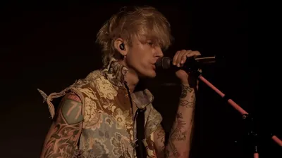 Machine Gun Kelly - Tickets to My Downfall (Live at The Roxy)