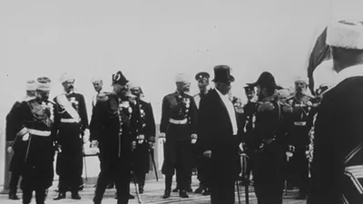 Arrivée de M. le président et du tsar à Peterhof