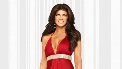 The Real Housewives of New Jersey: Teresa Checks In