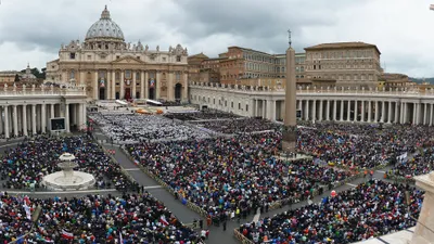 The Day of the Two Holy Popes