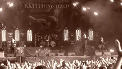 Saxon - Live Hellfest 2017