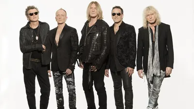 Def Leppard: Visualize - Video Archive