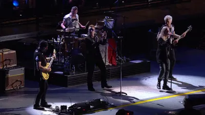 U2: iNNOCENCE + eXPERIENCE Live in Paris - 06/12/2015