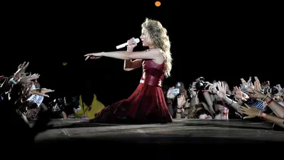 Taylor Swift: Speak Now World Tour Live