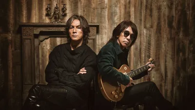 B'z presents LIVE FRIENDS