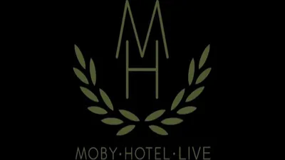 Moby - Hotel Tour