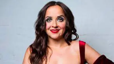 Luisa Omielan: Bitter