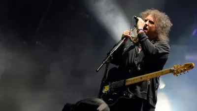 The Cure - Show of a Lost World Live at Troxy, London