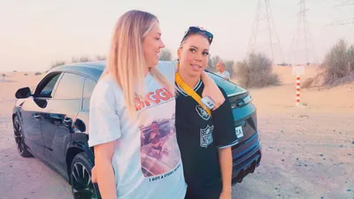 Cici & DeeDee - Dollars i Dubai