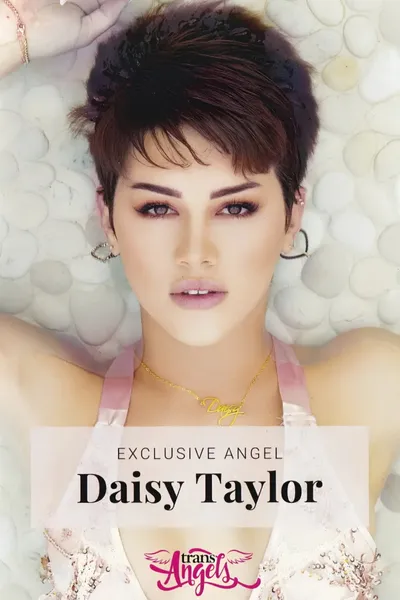 Exclusive Angel: Daisy Taylor