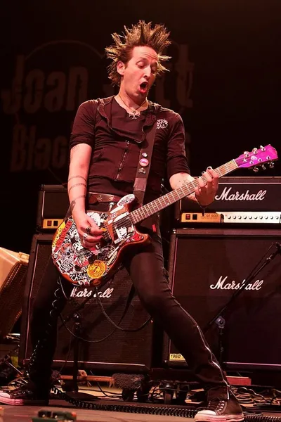 Dougie Needles